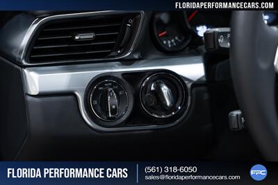 2019 Porsche 911 Targa 4S   - Photo 61 - Riviera Beach, FL 33407
