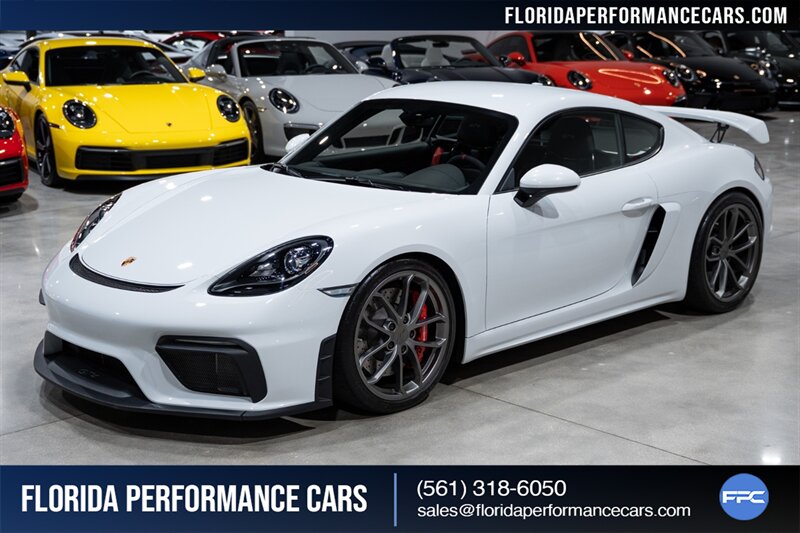 2021 Porsche 718 Cayman GT4  