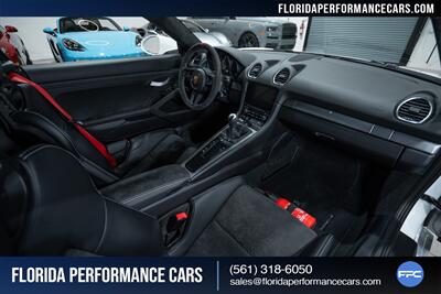 2021 Porsche 718 Cayman GT4 - Photo 29 - Riviera Beach, FL 33407