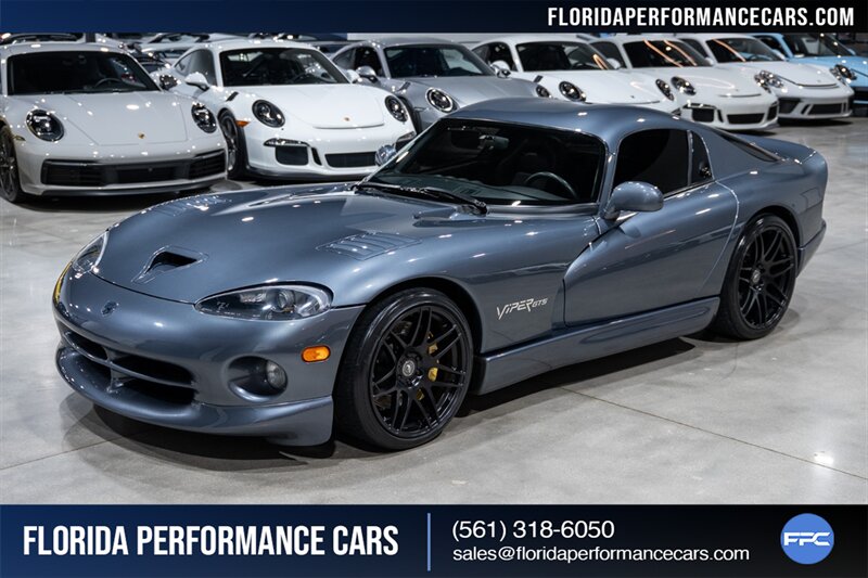 2000 Dodge Viper GTS  