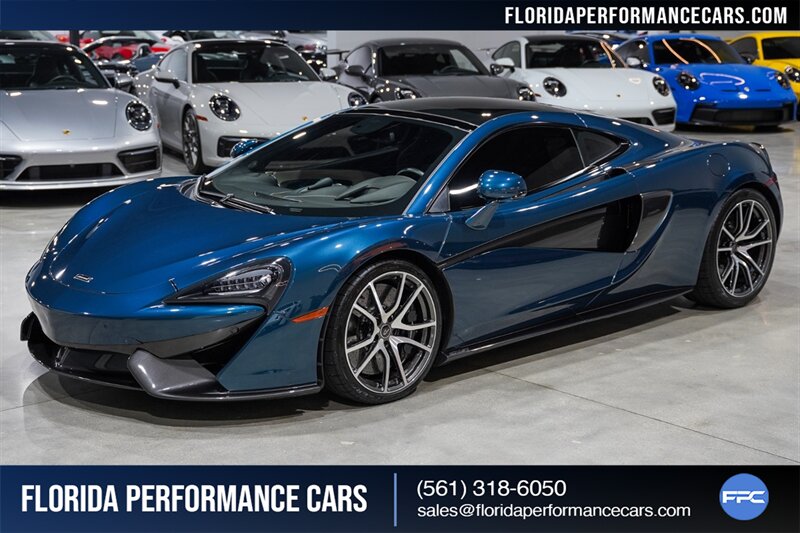 2017 McLaren 570GT  