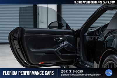2016 Porsche 911 Turbo S   - Photo 23 - Riviera Beach, FL 33407