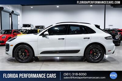 2024 Porsche Macan GTS   - Photo 3 - Riviera Beach, FL 33407
