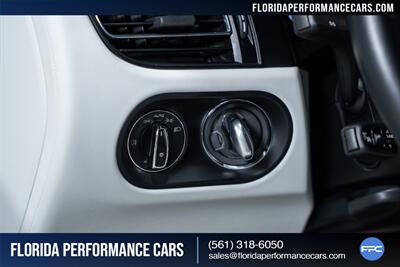 2024 Porsche Macan GTS   - Photo 66 - Riviera Beach, FL 33407