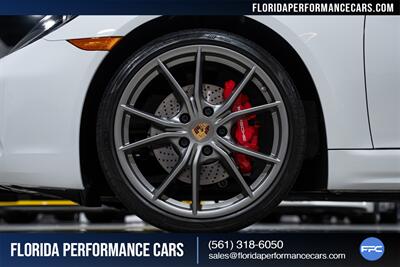 2019 Porsche 718 Cayman S   - Photo 12 - Riviera Beach, FL 33407