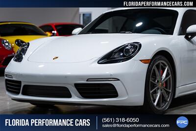 2019 Porsche 718 Cayman S   - Photo 59 - Riviera Beach, FL 33407