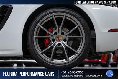 2019 Porsche 718 Cayman S   - Photo 13 - Riviera Beach, FL 33407