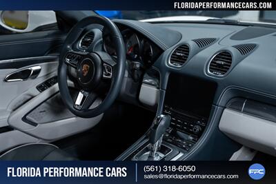 2019 Porsche 718 Cayman S   - Photo 51 - Riviera Beach, FL 33407
