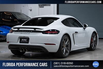 2019 Porsche 718 Cayman S   - Photo 15 - Riviera Beach, FL 33407