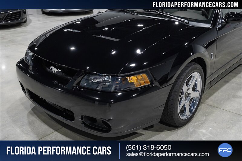 2004 Ford Mustang SVT Cobra SVT   - Photo 13 - Riviera Beach, FL 33407