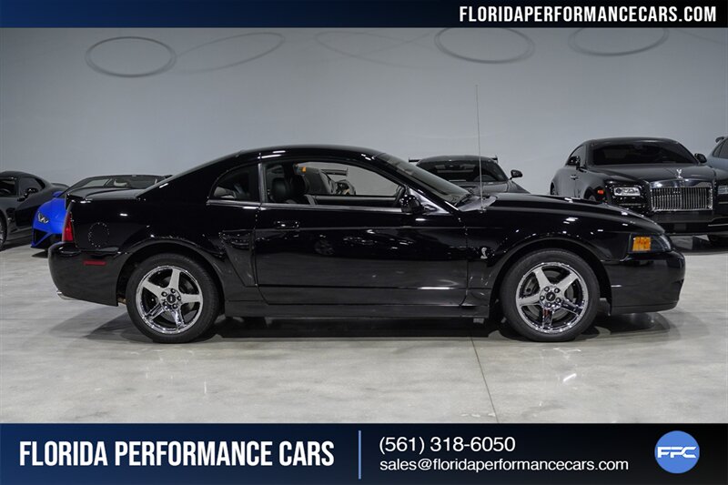 2004 Ford Mustang SVT Cobra SVT   - Photo 7 - Riviera Beach, FL 33407