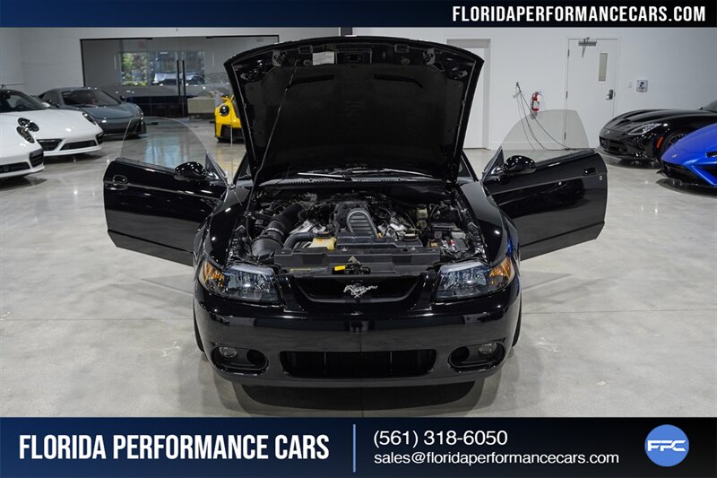 2004 Ford Mustang SVT Cobra SVT   - Photo 38 - Riviera Beach, FL 33407