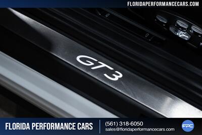 2015 Porsche 911 GT3   - Photo 59 - Riviera Beach, FL 33407