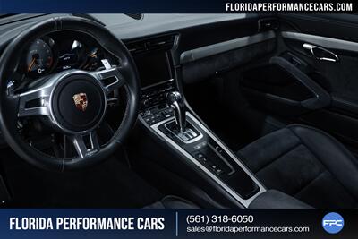 2015 Porsche 911 GT3   - Photo 46 - Riviera Beach, FL 33407