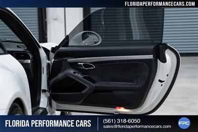 2015 Porsche 911 GT3   - Photo 31 - Riviera Beach, FL 33407