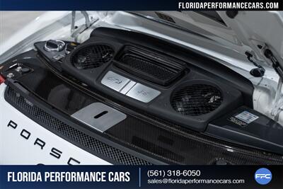 2015 Porsche 911 GT3   - Photo 40 - Riviera Beach, FL 33407