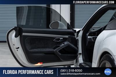 2015 Porsche 911 GT3   - Photo 23 - Riviera Beach, FL 33407