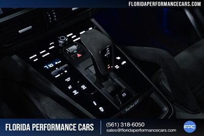 2022 Porsche Cayenne Turbo GT   - Photo 57 - Riviera Beach, FL 33407