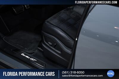 2022 Porsche Cayenne Turbo GT   - Photo 24 - Riviera Beach, FL 33407