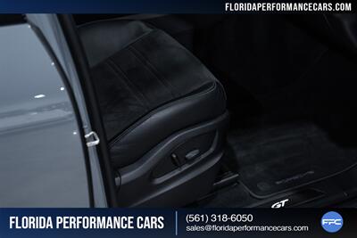 2022 Porsche Cayenne Turbo GT   - Photo 36 - Riviera Beach, FL 33407