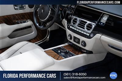2016 Rolls-Royce Dawn   - Photo 58 - Riviera Beach, FL 33407