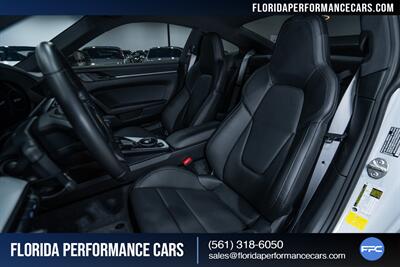 2024 Porsche 911 Carrera T   - Photo 20 - Riviera Beach, FL 33407
