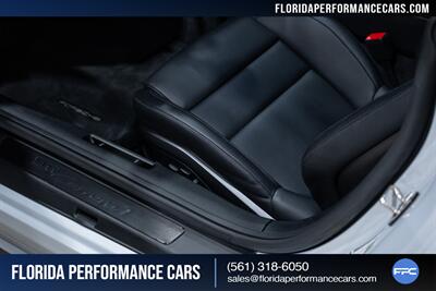2024 Porsche 911 Carrera T   - Photo 25 - Riviera Beach, FL 33407
