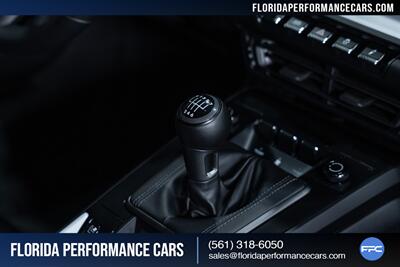 2024 Porsche 911 Carrera T   - Photo 58 - Riviera Beach, FL 33407