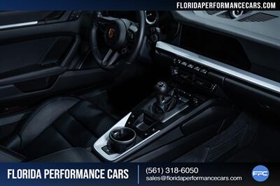 2024 Porsche 911 Carrera T   - Photo 56 - Riviera Beach, FL 33407