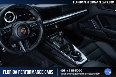 2024 Porsche 911 Carrera T   - Photo 47 - Riviera Beach, FL 33407