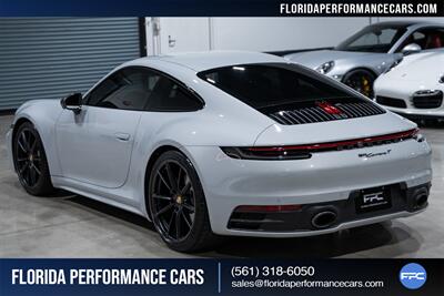2024 Porsche 911 Carrera T   - Photo 4 - Riviera Beach, FL 33407