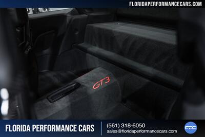2018 Porsche 911 GT3   - Photo 23 - Riviera Beach, FL 33407