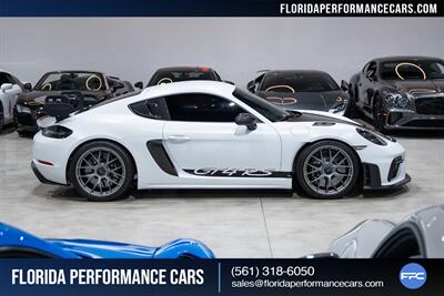 2023 Porsche 718 Cayman GT4 RS - Photo 7 - Riviera Beach, FL 33407