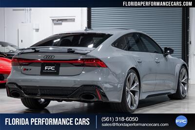 2021 Audi RS 7 4.0T quattro - Photo 13 - Riviera Beach, FL 33407