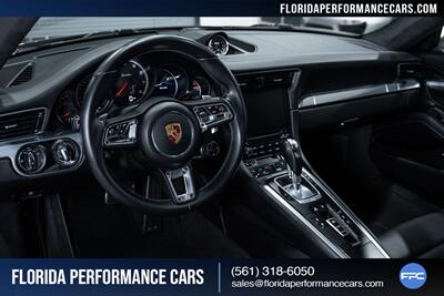 2017 Porsche 911 Turbo   - Photo 45 - Riviera Beach, FL 33407