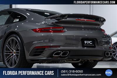 2017 Porsche 911 Turbo   - Photo 14 - Riviera Beach, FL 33407