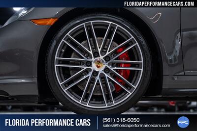 2017 Porsche 911 Turbo   - Photo 12 - Riviera Beach, FL 33407