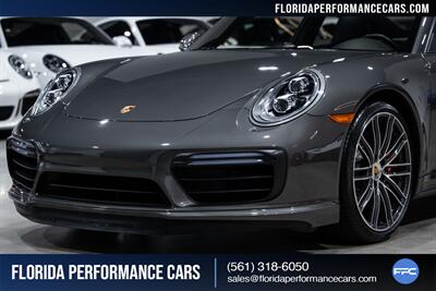 2017 Porsche 911 Turbo   - Photo 64 - Riviera Beach, FL 33407