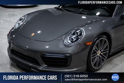 2017 Porsche 911 Turbo   - Photo 11 - Riviera Beach, FL 33407