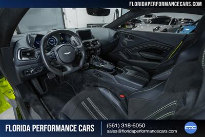 2023 Aston Martin Vantage V8   - Photo 19 - Riviera Beach, FL 33407