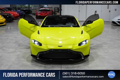 2023 Aston Martin Vantage V8   - Photo 39 - Riviera Beach, FL 33407