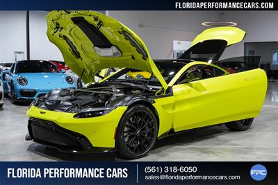 2023 Aston Martin Vantage V8   - Photo 37 - Riviera Beach, FL 33407