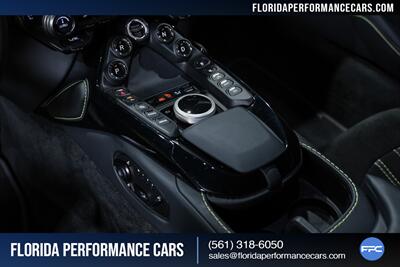 2023 Aston Martin Vantage V8   - Photo 51 - Riviera Beach, FL 33407