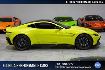 2023 Aston Martin Vantage V8   - Photo 7 - Riviera Beach, FL 33407