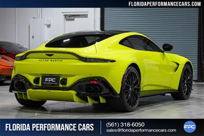 2023 Aston Martin Vantage V8   - Photo 16 - Riviera Beach, FL 33407