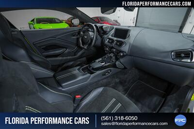 2023 Aston Martin Vantage V8   - Photo 30 - Riviera Beach, FL 33407