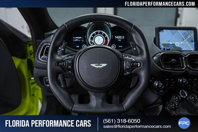 2023 Aston Martin Vantage V8   - Photo 25 - Riviera Beach, FL 33407