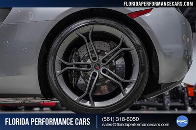 2012 McLaren MP4-12C   - Photo 12 - Riviera Beach, FL 33407