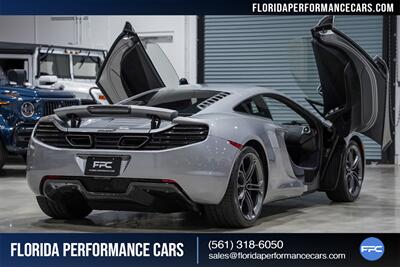 2012 McLaren MP4-12C   - Photo 16 - Riviera Beach, FL 33407