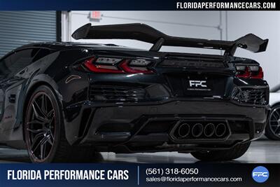 2023 Chevrolet Corvette Z06   - Photo 14 - Riviera Beach, FL 33407